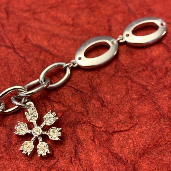 Dainty Silver Tone Snowflake Charm Bracelet - Picture 9 of 9